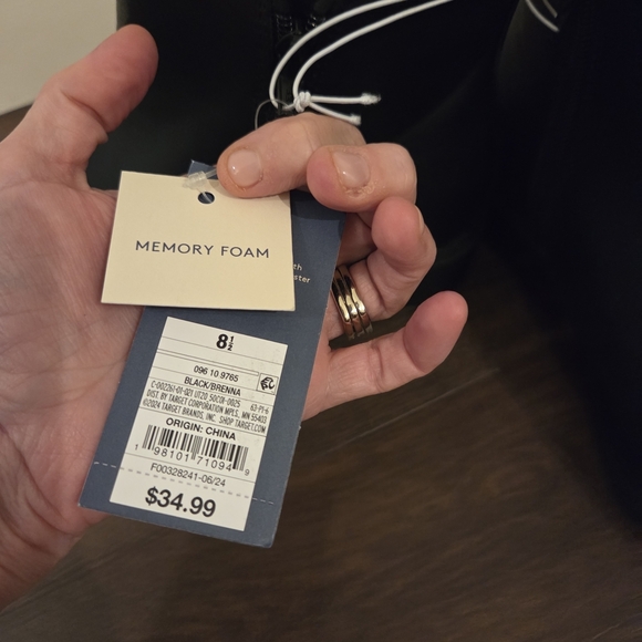 NWT Womens Universal Thread Black Ankle Booties With Memory Foam - Picture 4 of 10